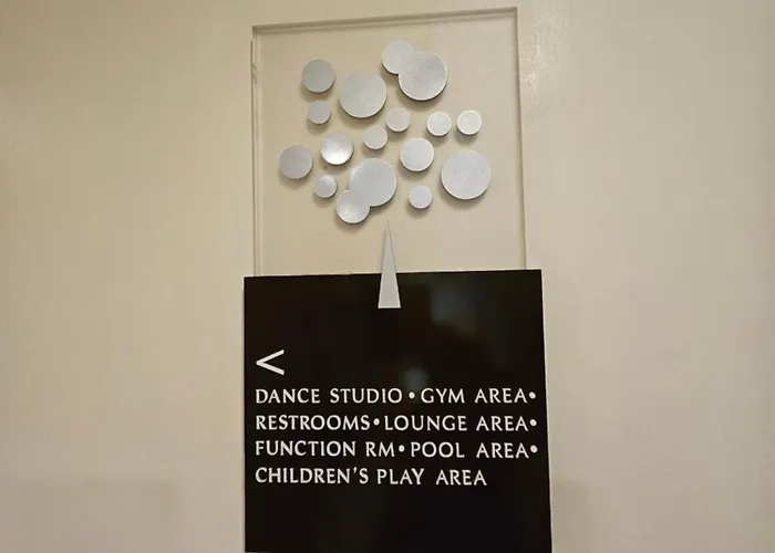 Luxury Apartment At Park Mckinley West Two Units Appartement *