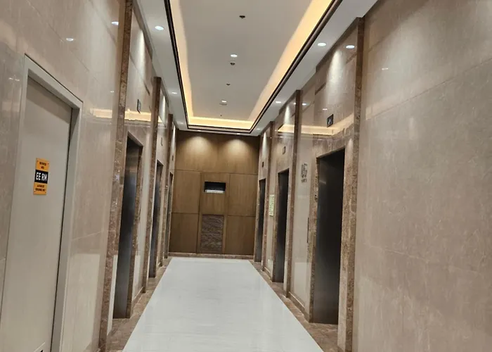 Luxury Apartment At Park Mckinley West Two Units Appartement