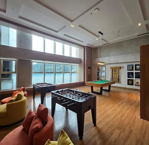 Luxury Apartment At Park Mckinley West Two Units Manille
